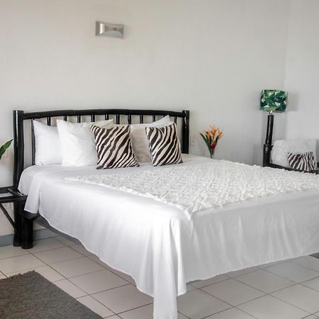 Lf Jungle Retreat Hotel Drapers Bagian luar foto