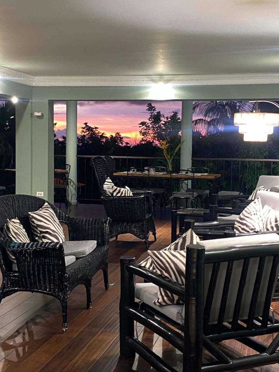 Lf Jungle Retreat Hotel Drapers Bagian luar foto