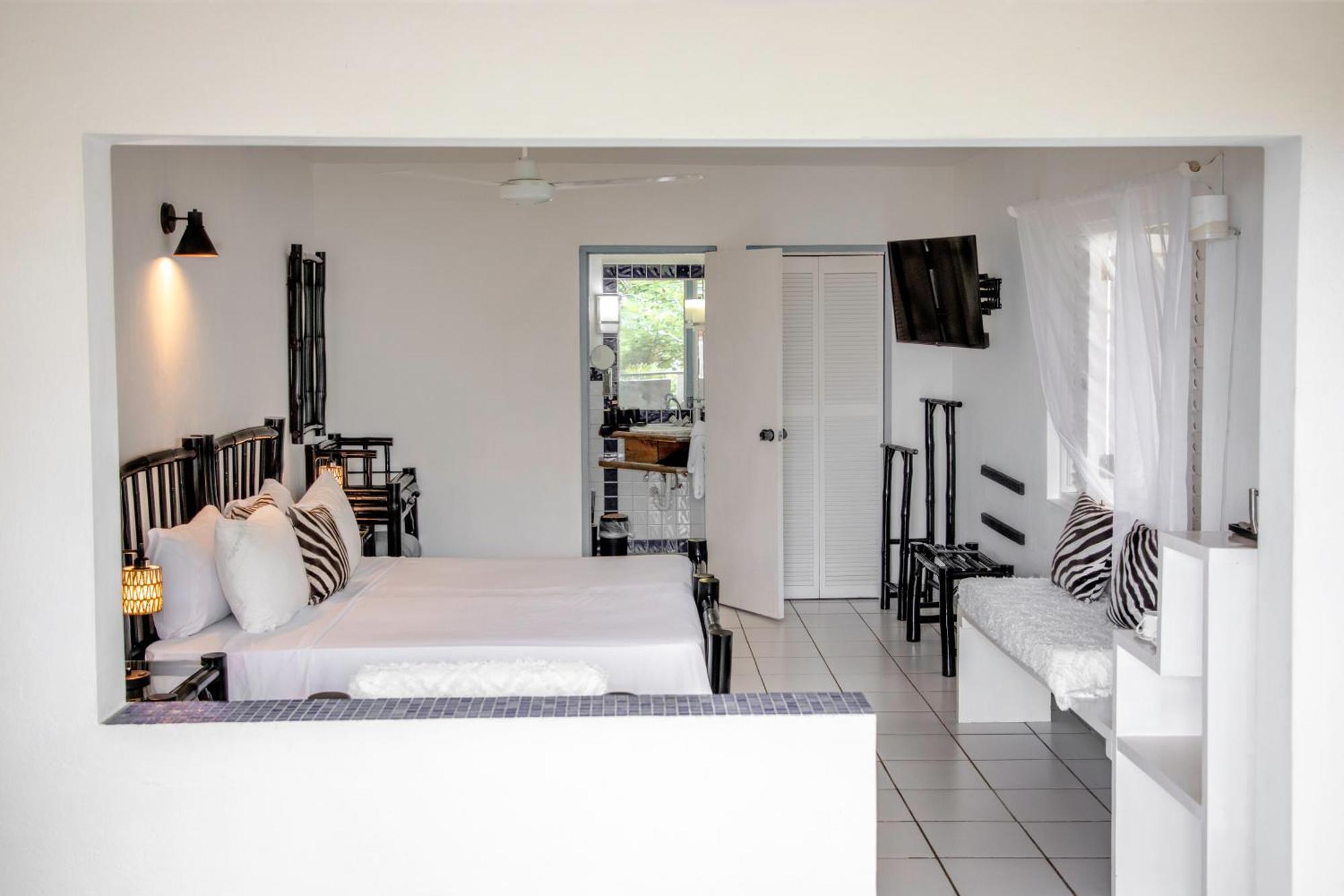 Lf Jungle Retreat Hotel Drapers Bagian luar foto